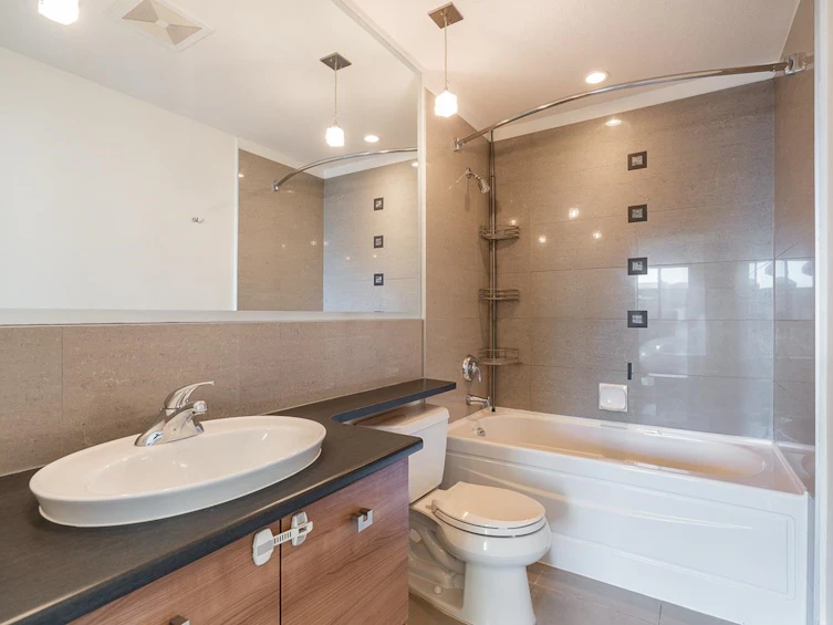427-6628 120 Street, Surrey, BC, V3W 1T7 - 17