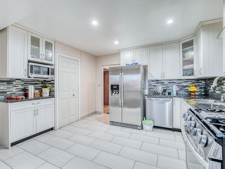 620 Slocan Street, Vancouver, BC, V5K 3X7 - 21