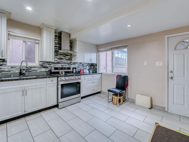 620 Slocan Street, Vancouver, BC, V5K 3X7 - 19
