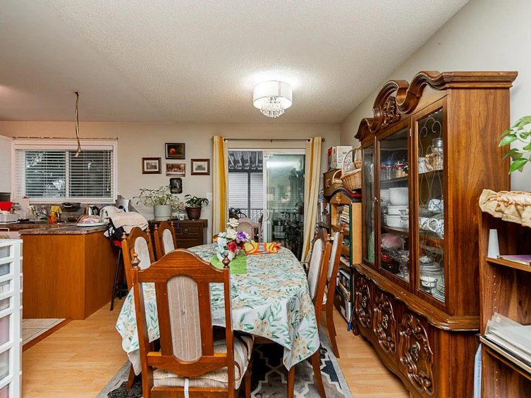 15005 86 Avenue, Surrey, BC, V3S 4T8 - 5