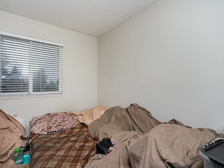 15005 86 Avenue, Surrey, BC, V3S 4T8 - 11