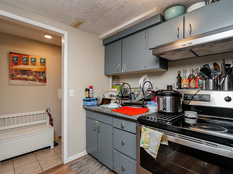 15005 86 Avenue, Surrey, BC, V3S 4T8 - 16