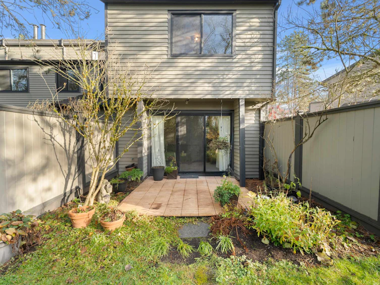 8574 Woodgrove Place, Burnaby, BC, V5A 4B1 - 25