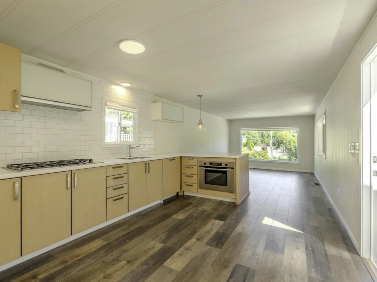 4496 Sunshine Coast Highway, Sechelt, BC, V7Z 0C3 - 7