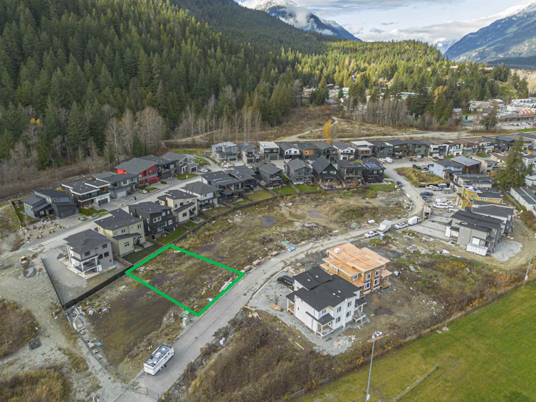 1014 Phare Crescent, Pemberton, BC, V0N 2L1 - 3