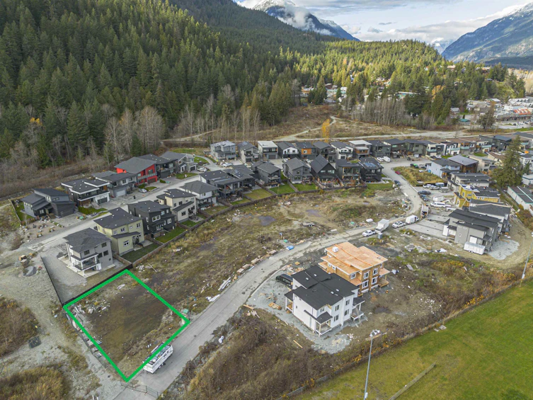 1016 Phare Crescent, Pemberton, BC, V0N 2L1 - 3
