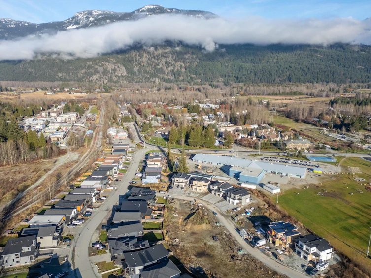 1016 Phare Crescent, Pemberton, BC, V0N 2L1 - 10