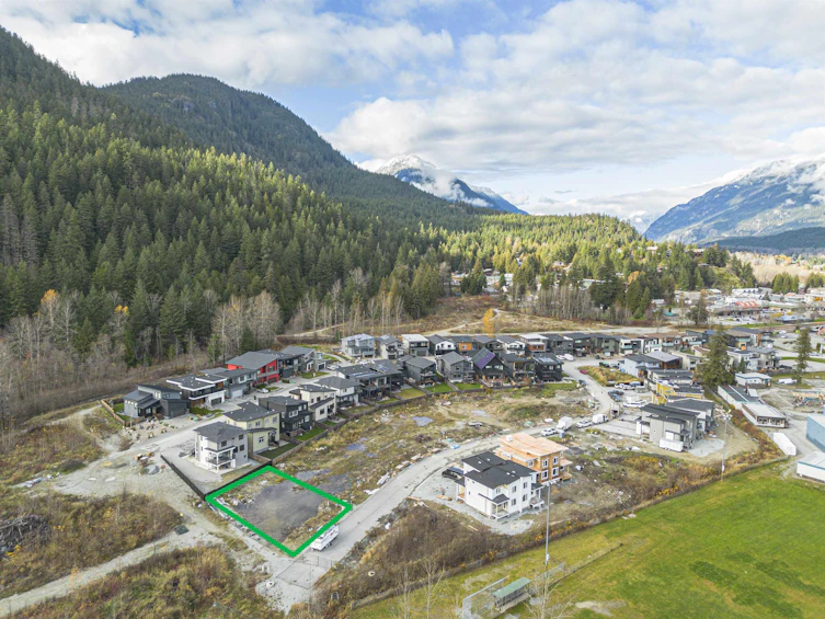 1016 Phare Crescent, Pemberton, BC, V0N 2L1 - 4