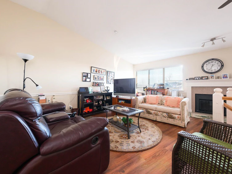 10-323 Governors Court, New Westminster, BC, V3L 5S6 - 29