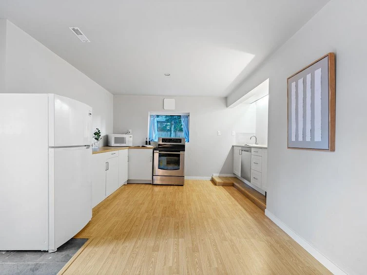 1868 Berkley Road, North Vancouver, BC, V7H 1Z3 - 25