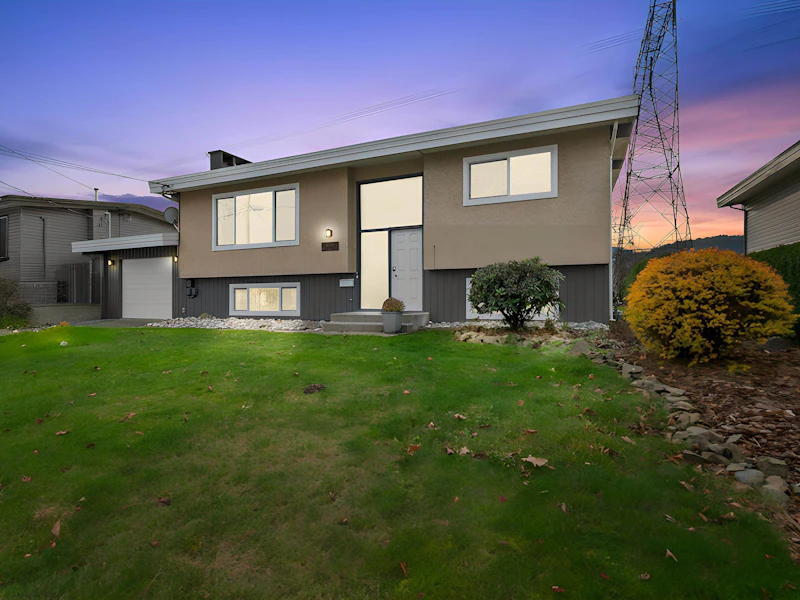 45216 Balmoral Avenue, Chilliwack BC V2R 2L7