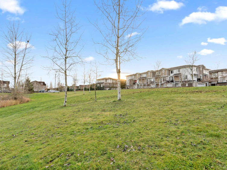 102-19433 68 Avenue, Surrey, BC, V4N 6M8 - 22
