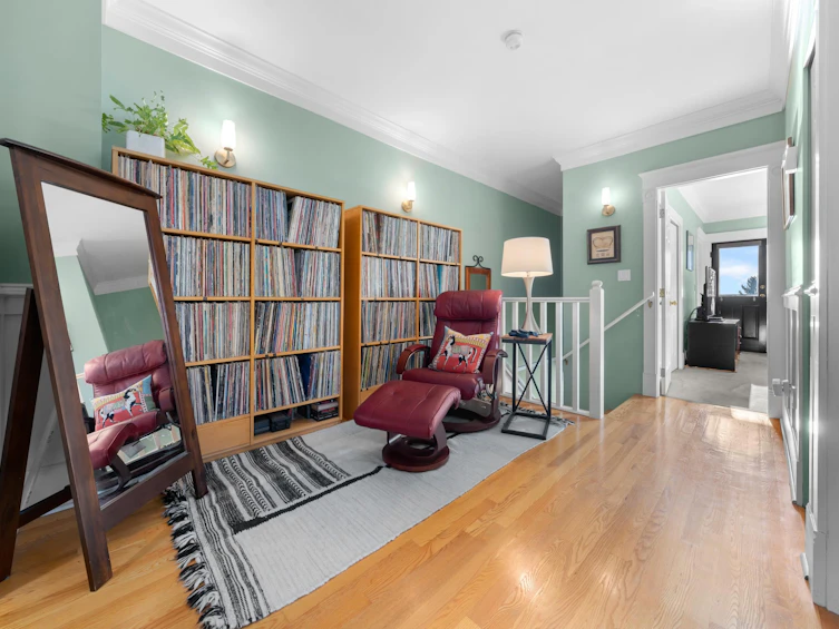 356 W Keith Road, North Vancouver, BC, V7M 1M1 - 22