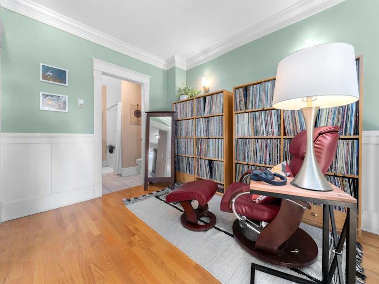 356 W Keith Road, North Vancouver, BC, V7M 1M1 - 23