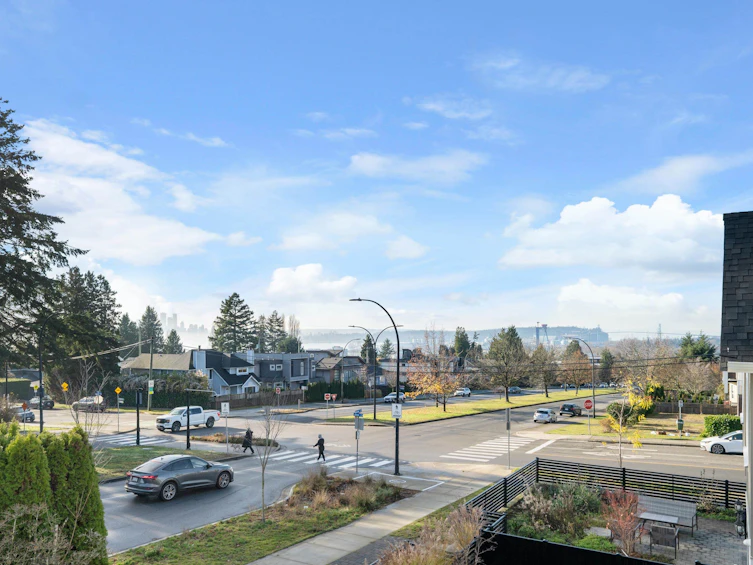 356 W Keith Road, North Vancouver, BC, V7M 1M1 - 36