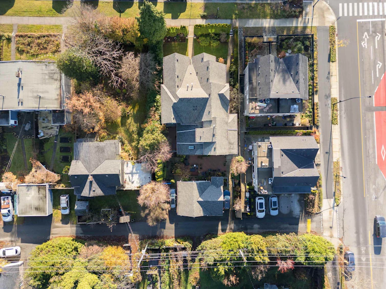 356 W Keith Road, North Vancouver, BC, V7M 1M1 - 39