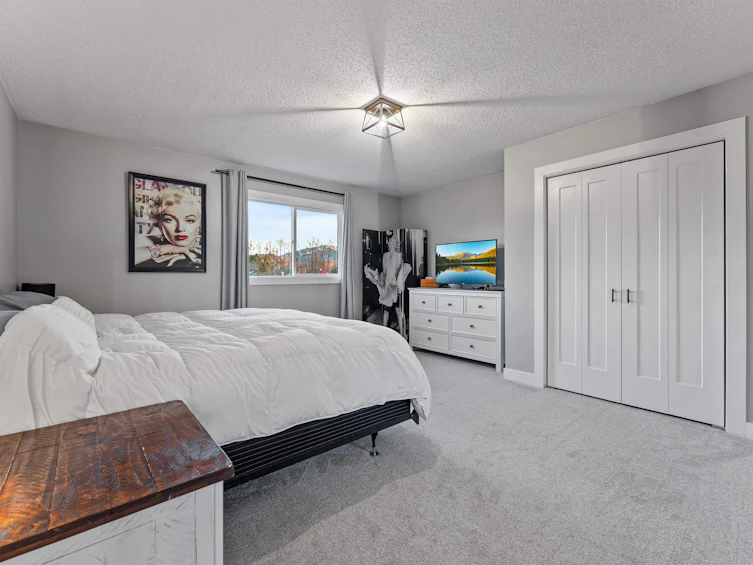 8746 Ashwell Road, Chilliwack, BC, V2P 6W1 - 22