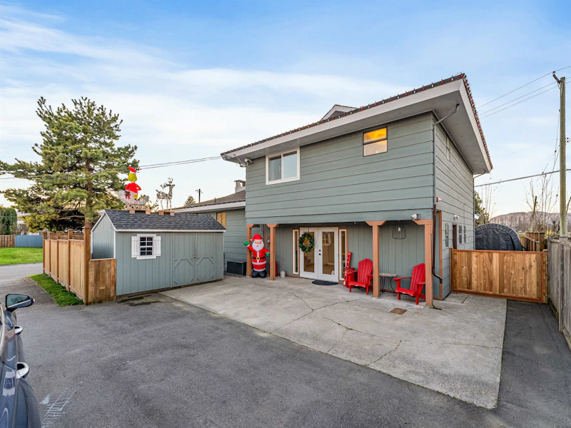 8746 Ashwell Road, Chilliwack BC V2P 6W1