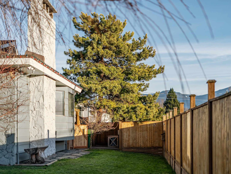 8746 Ashwell Road, Chilliwack, BC, V2P 6W1 - 37