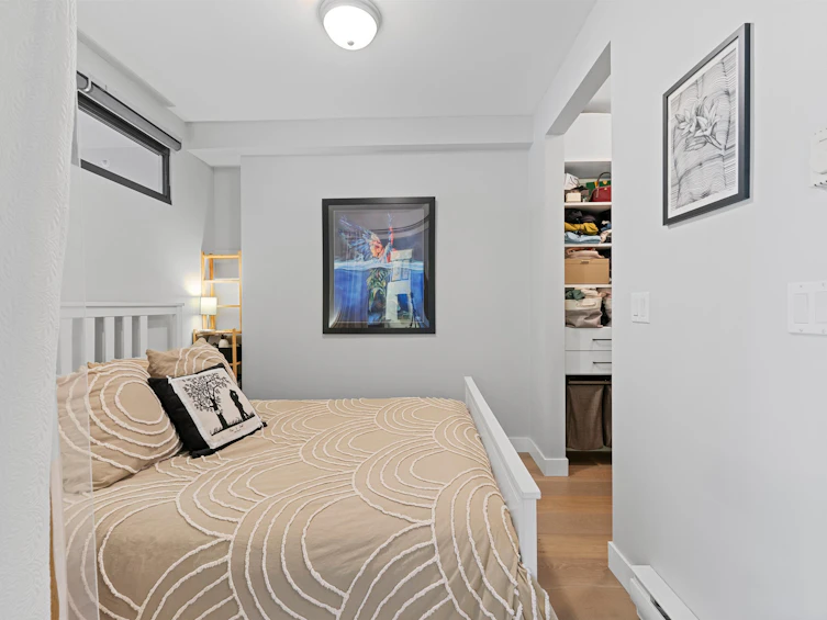 203-2228 Marstrand Avenue, Vancouver, BC, V6K 4T1 - 6