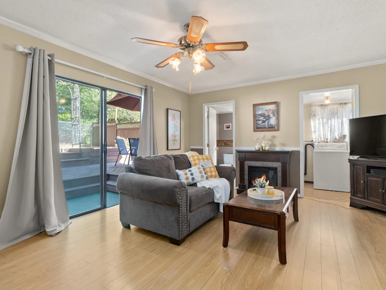 8532 112 Street, Delta, BC, V4C 4W9 - 6