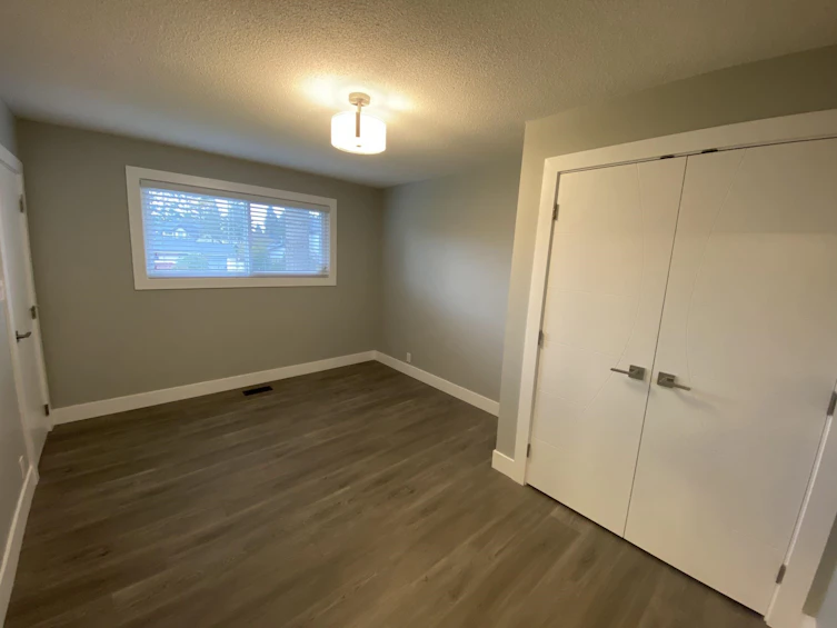 13827 Berg Road, Surrey, BC, V3R 5L2 - 6