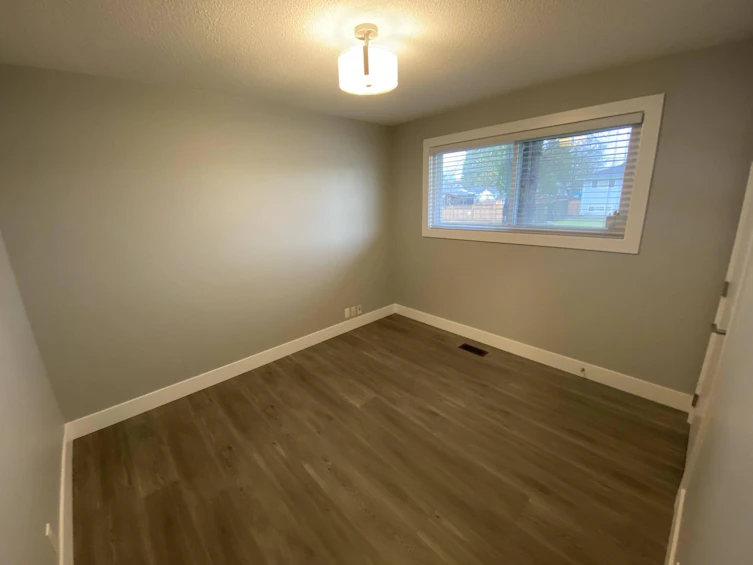 13827 Berg Road, Surrey, BC, V3R 5L2 - 7