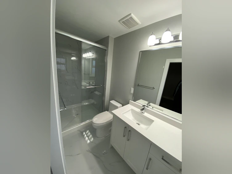 13827 Berg Road, Surrey, BC, V3R 5L2 - 11