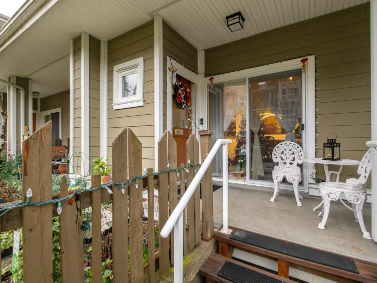 166-7388 Macpherson Avenue, Burnaby, BC, V5J 0A1 - 3