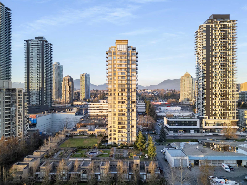 1005 - 4250 Dawson Street, Burnaby BC V5C 4B1