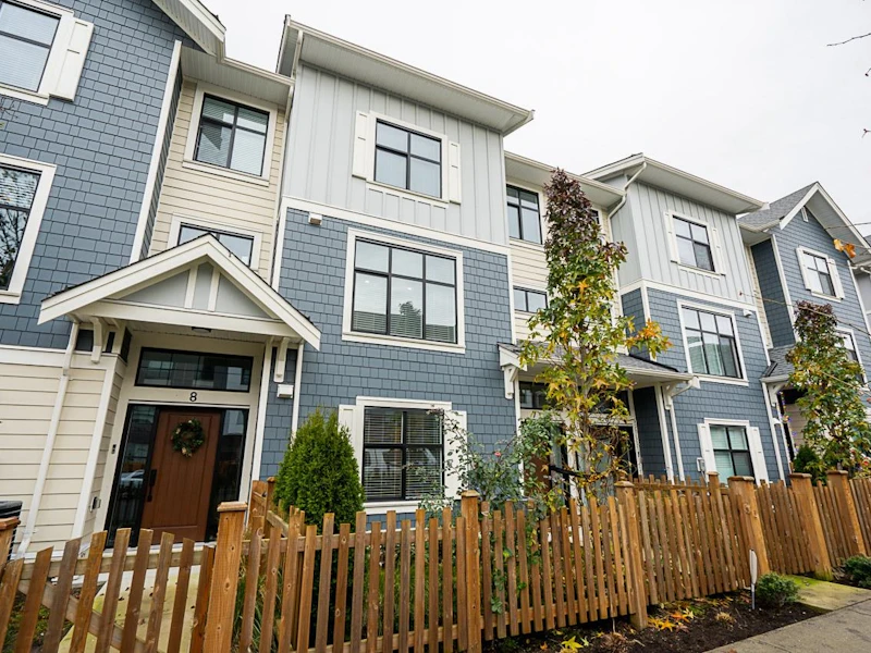 7 - 20327 72b Avenue, Langley BC