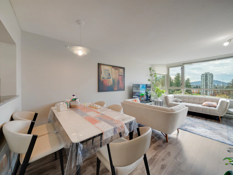 1202-3070 Guildford Way, Coquitlam, BC, V3B 7R8 - 9