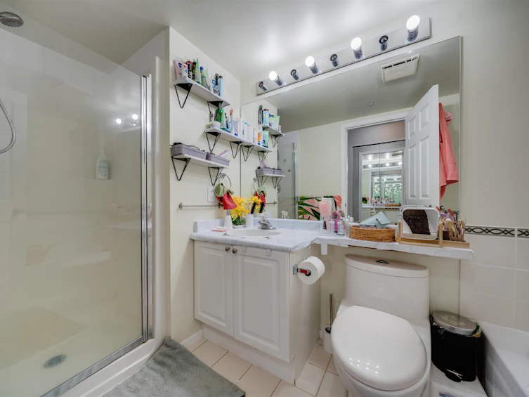 1202-3070 Guildford Way, Coquitlam, BC, V3B 7R8 - 21