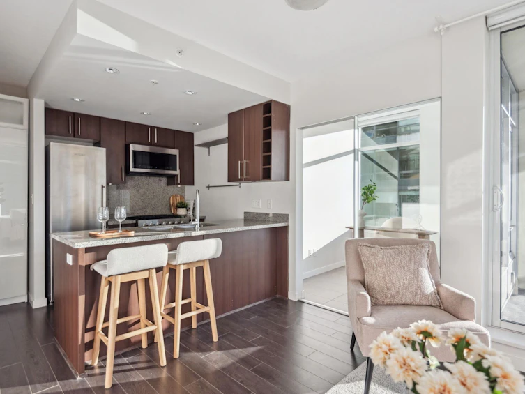 1008-108 W 1st Avenue, Vancouver, BC, V5Y 0H4 - 4