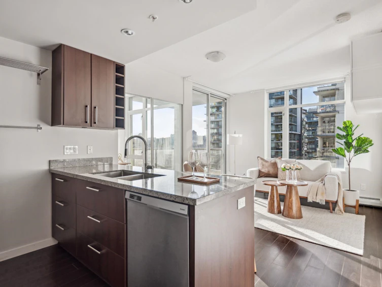 1008-108 W 1st Avenue, Vancouver, BC, V5Y 0H4 - 8