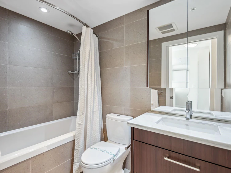 1008-108 W 1st Avenue, Vancouver, BC, V5Y 0H4 - 12