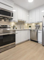 405 3050 Kingsway