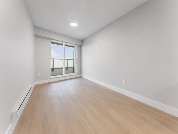 405-3050 Kingsway, Vancouver, BC, V5R 5J7 - 4