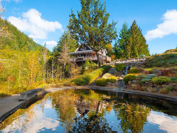 1293 Westside Road, Bowen Island, BC, V0N 1G2