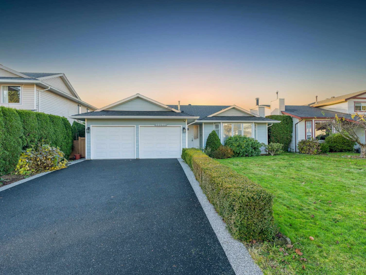 12205 202 Street, Maple Ridge, BC, V2X 8X6 - 22