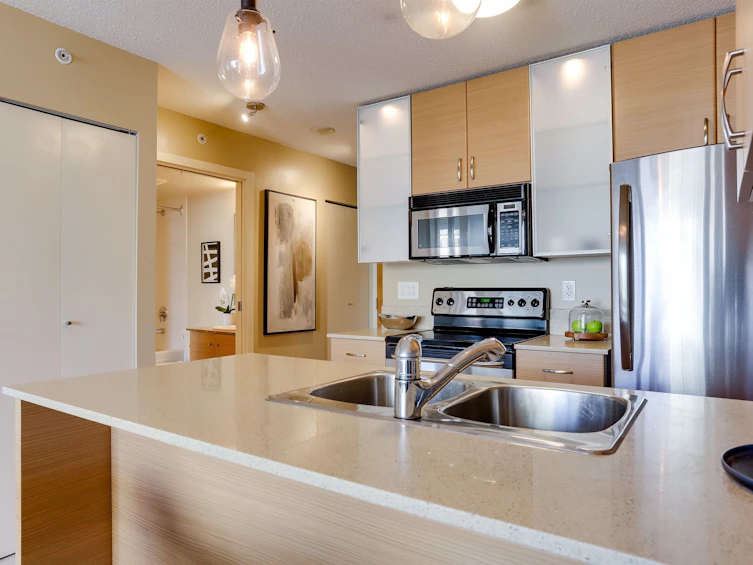 2505-928 Homer Street, Vancouver, BC, V6B 1T7 - 10