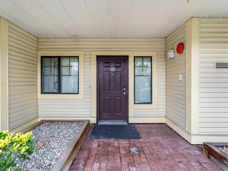 103-102 Begin Street, Coquitlam, BC, V3K 4V2 - 3