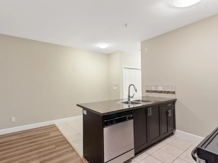 113-46262 First Avenue, Chilliwack, BC, V2P 0C3 - 19