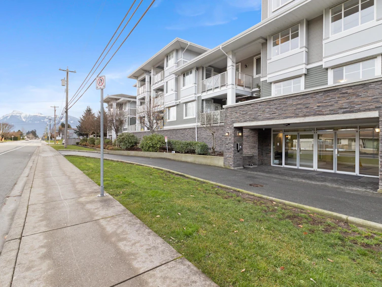 113-46262 First Avenue, Chilliwack, BC, V2P 0C3 - 4
