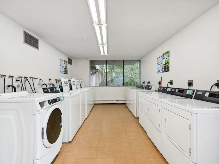 205-2060 Bellwood Avenue, Burnaby, BC, V5B 4V2 - 28