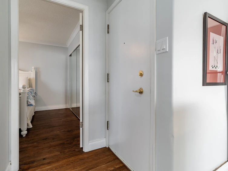 201-1845 Bellevue Avenue, West Vancouver, BC, V7V 1B2 - 6
