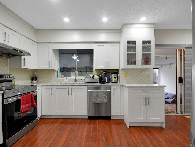 8048 138a Street, Surrey, BC, V3W 9A8 - 10