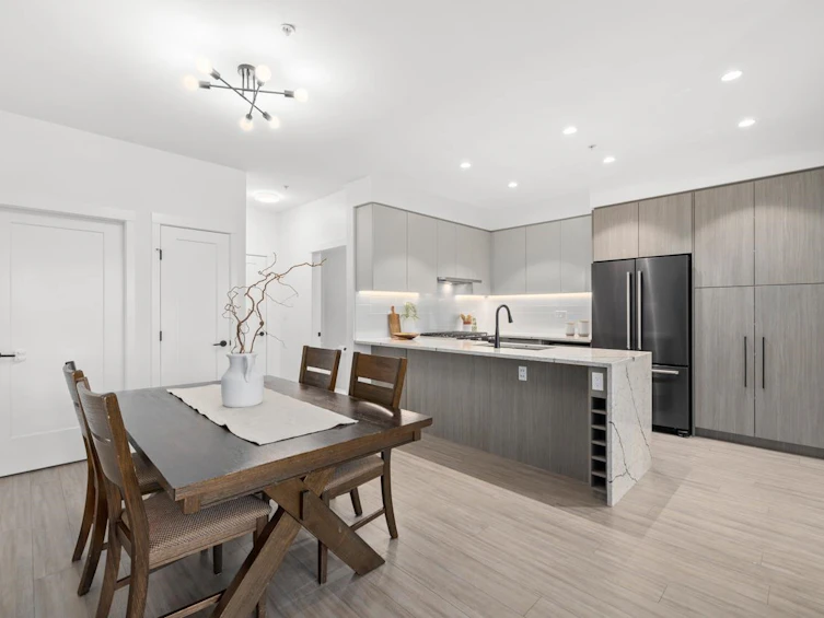 402-2408 Grant Street, Vancouver, BC, V5K 3G4 - 4
