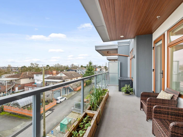 402-2408 Grant Street, Vancouver, BC, V5K 3G4 - 25