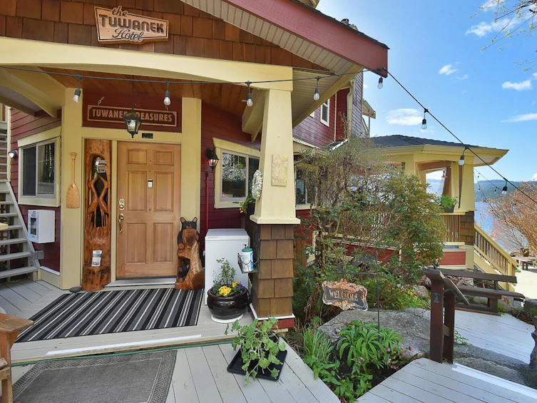 7545 Islets Place, Sechelt, BC, V7Z 0C5 - 2